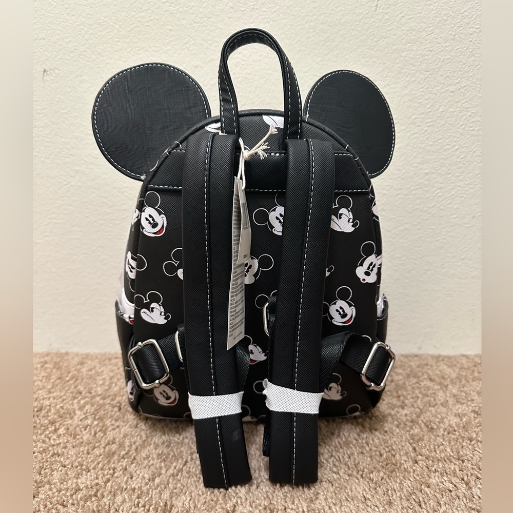 NWT Loungefly Disney Parks Mickey Mouse AOP Backpack - Picture 4 of 4